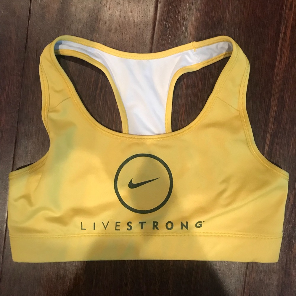 Sports bra